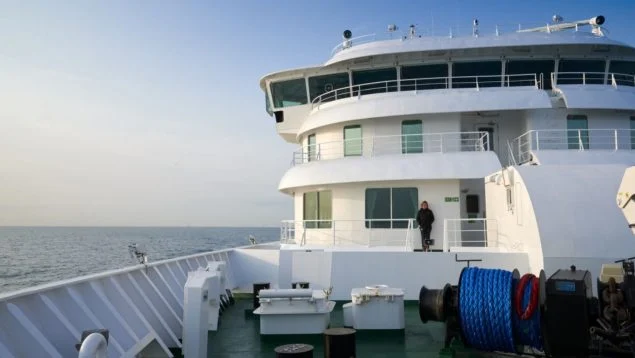 🚨 ALERTA BIOLÓGICA: Países Bajos y Alemania evacúan de urgencia a los primeros contagiados del «crucero del hantavirus»